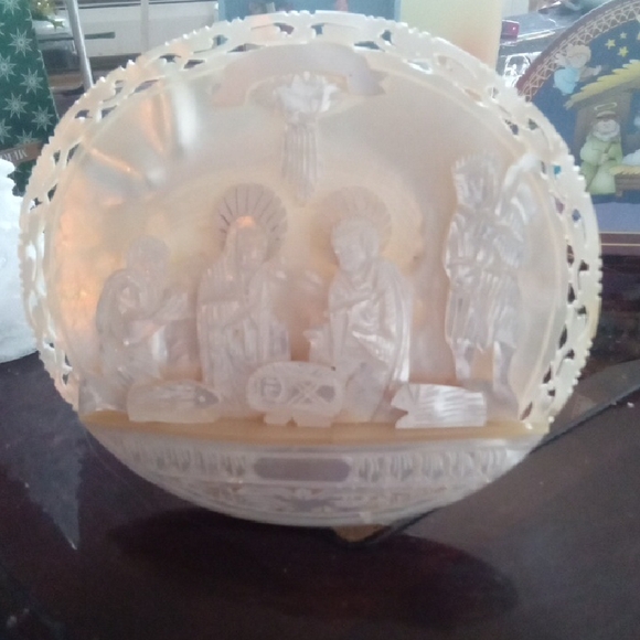 Carved Mother of Pearl VintageNativity Scene